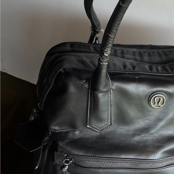 Lululemon leather gym / weekend bag - as is, price firm - Picture 2 of 6
